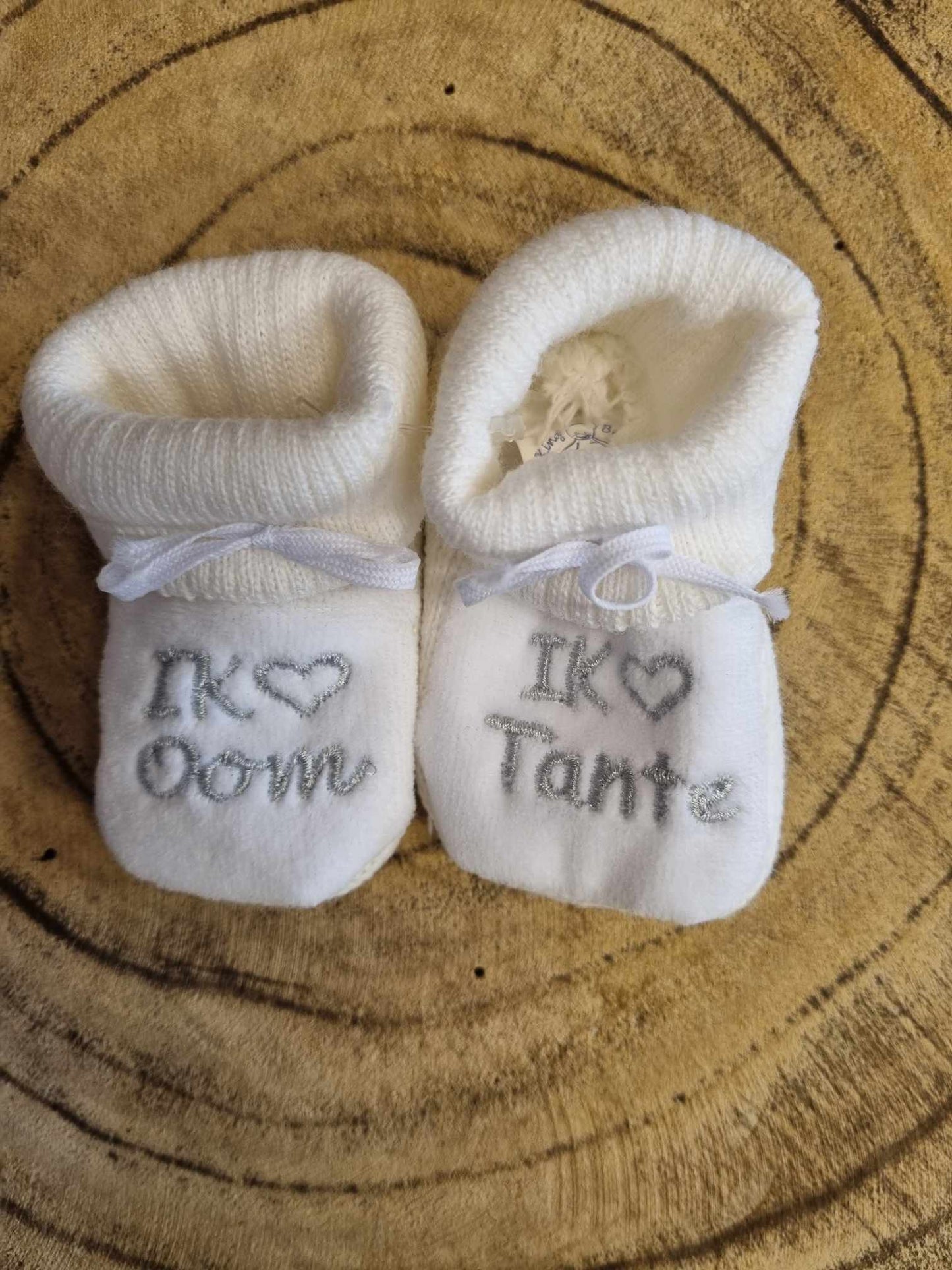 Eerste slofjes Ik ♥ Oom en Tante